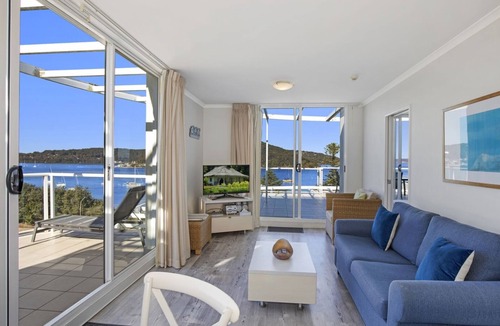 Ettalong Beach House | SEASIDE SERENITY - ETTALONG BEACH RESORT