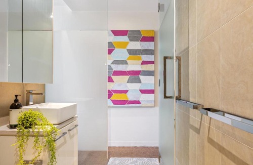 Frankston Apartment | Seaside Studio Apartment in Frankston, Melbourne