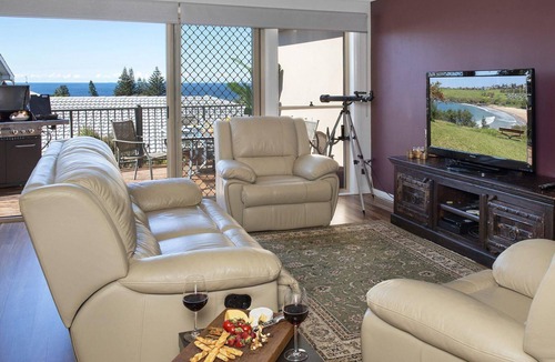 Kiama House | Seaview on Boanyo - sea views and close to the beach