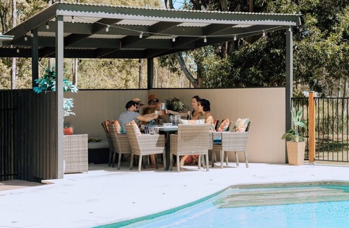 Pokolbin House | Secluded 5BR House @ Palmers Lane Estate with Pool, Tennis, walk to Cellardoors