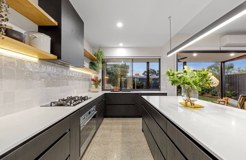 Ocean Grove House | Sensational 4 Bedroom House - Ocean Grove