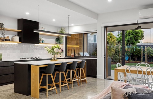 Ocean Grove House | Sensational 4 Bedroom House - Ocean Grove
