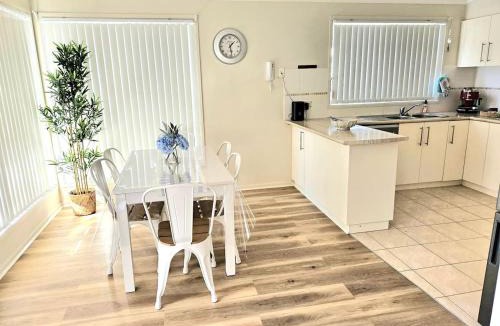 St. Georges Basin House | Serena Shores Holiday Escape