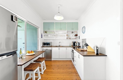 Denhams Beach House | Serendipity - Oceanfront family holiday home on Denhams Beach