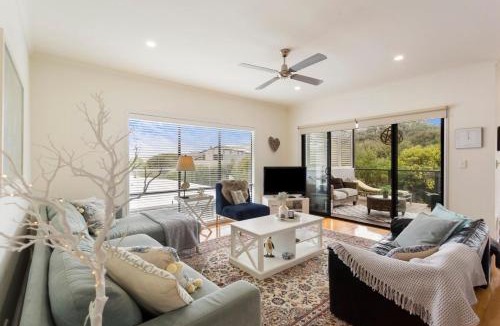 Cape Woolamai House | Serene Modern Beach Escape 3 Bed 2 Bath