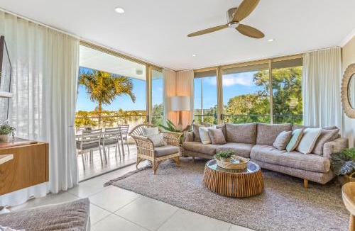 Noosa Heads Apartment | Serenity on Hastings Street, Noosa Heads