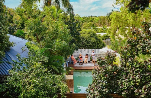Picnic Bay Apartment | Serenity on Magnetic Unit 6 - A friendly family environment