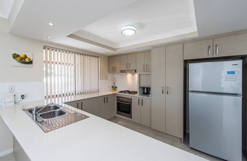 Mandurah House | Serenity Townhouse - Mandurah