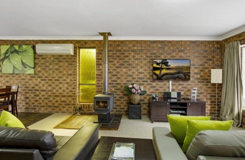Barrington House | Shady Trees Barrington