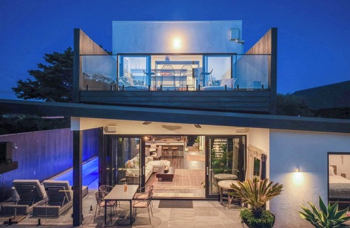 Blairgowrie House | Shambala Dana - Balinese Inspired Villa with Pool