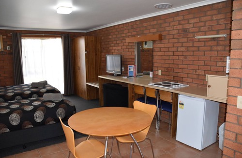 Newtown Hotel | Shannon Motor Inn
