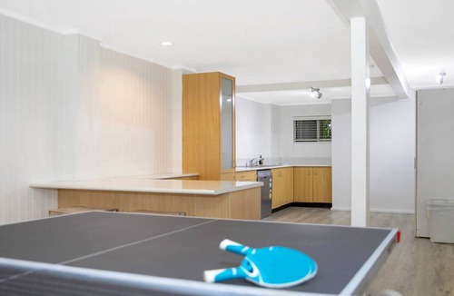 Pearl Beach House | Shelby by HolidayCo.