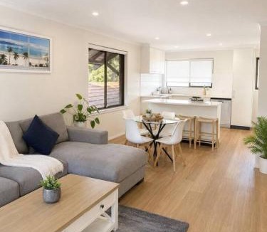Shenton Park Apartment | Shenton Park - Leafy Haven over Kings Park