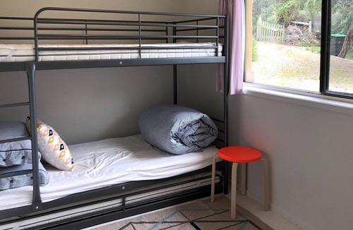Portsea House | Shipley@Portsea - Fabulous 3 Bedroom Portsea Beach shack!