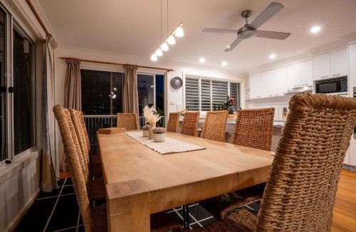 Shoal Bay House | Shoal Bay Riggers - 7 Rigney St, Shoal Bay