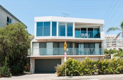 Shoal Bay Apartment | Shoal Bay Views