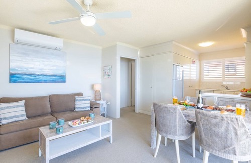 Shoal Bay Apartment | Shoal Towers, 6 -11 Shoal Bay Rd - Air Conditiong - Wifi - Stunning water views & perfect location