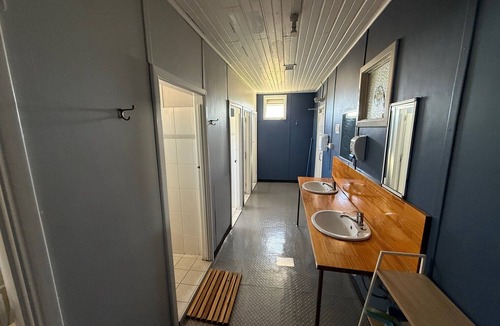 Geraldton Hostel | Shoreline Lodge Geraldton