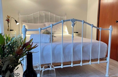 Yallingup Hotel | Sienna Lodge