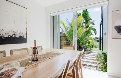 Magenta Shores House | Signature Green at Magenta