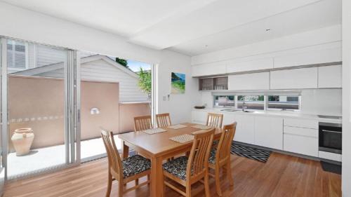 Avoca Beach House | Silver Sands - Unparalleled Luxury