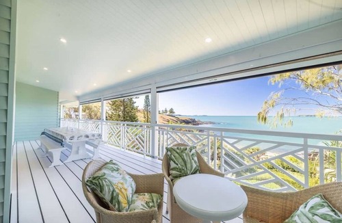 Zilzie Apartment | Silverwaters | Private Cove & Beachfront Luxury