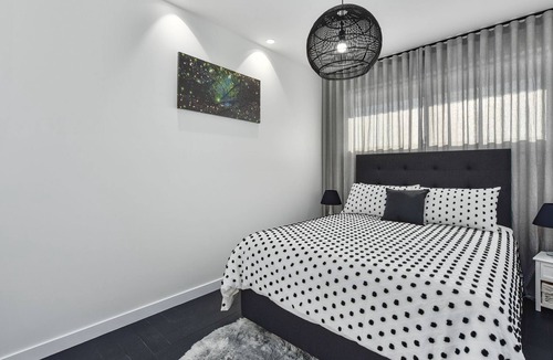 Lacepede House | Six Twenty Two - Townhouse With A View