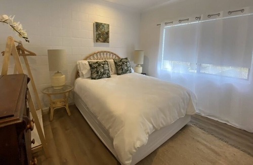 Iluka Apartment | Sky's Beach House - 66 Spenser St, Iluka