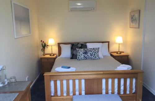 Table Cape House | Skyescape on Northshore Queen Bedroom