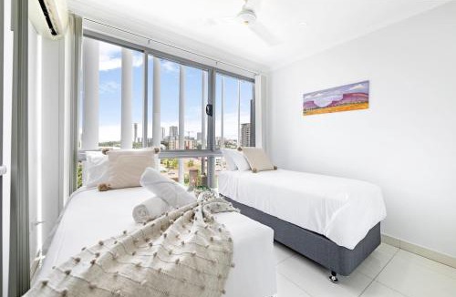 Darwin City Centre Apartment | 'Skyline' Top of Town Resort-style City Living