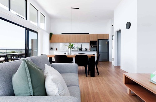 Beaconsfield House | Sleek 3-Bedroom Home with Designer Touches & Large Balcony