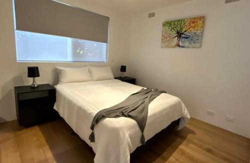 Prahran Apartment | Sleek & Modern Oasis in the Heart of Prahran