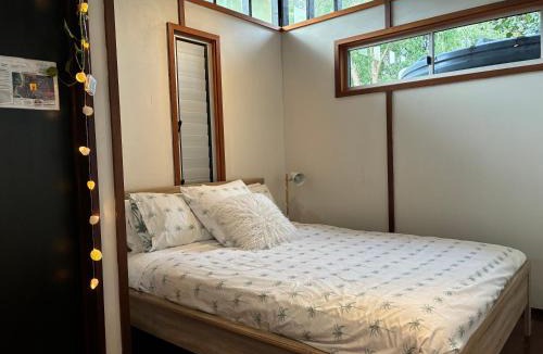 Gnarabup Apartment | Sleepy Hollow adorable peaceful guesthouse.