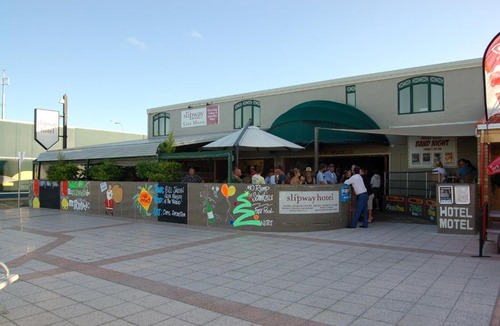 Ballina Hotel | Slipway Hotel Motel