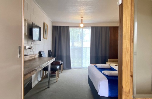 Cooma Hotel | Snow Season Motor Inn