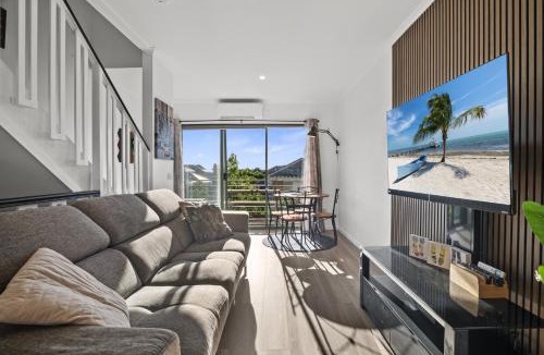 Maribyrnong House | Snug 2-bed Townhouse Near Bustling Shops