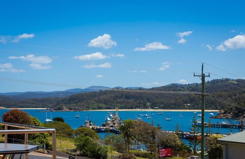 Eden Villa | Snug Cove Villas, 2 Bedroom with loft & Stunning Views 5+ nights