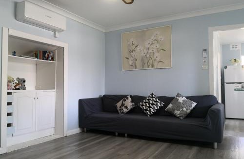 Anna Bay House | So close to Birubi Beach