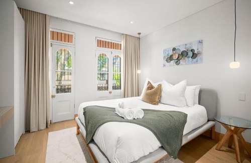 Surry Hills Apartment | Soak House in Surry Hills
