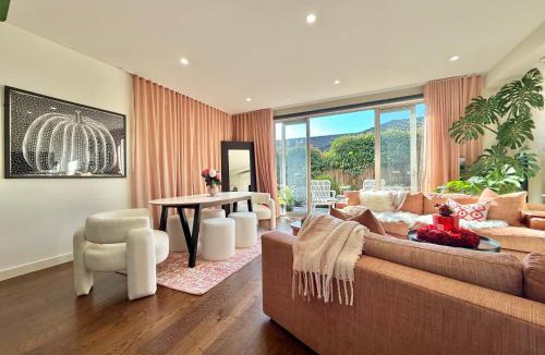 Camberwell House | Soft Modern Glamour in the Heart of Camberwell