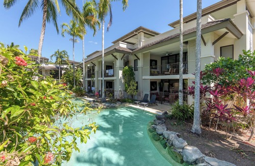 Craiglie Apartment | Sol Swim -Out Resort Apartment