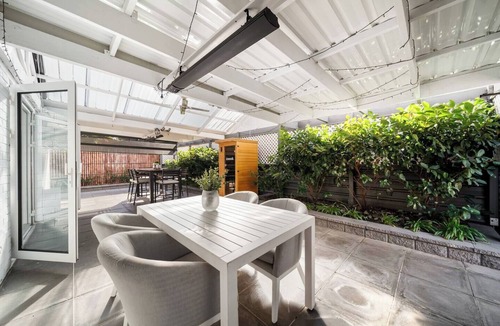 Glenelg North House | Solara Sunlit Alfresco Living with Sauna