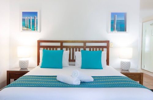 Port Douglas Resort | Sonia’s @ RAMADA RESORT FREE WIFI - D339