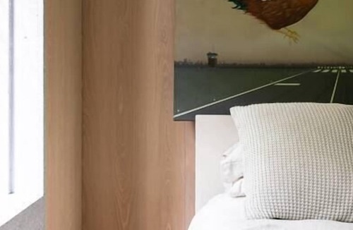 Surry Hills Apartment | Sophisticated Surry Hills, Central Sydney!