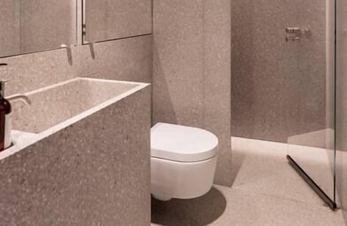 Surry Hills Apartment | Sophisticated Surry Hills, Central Sydney!