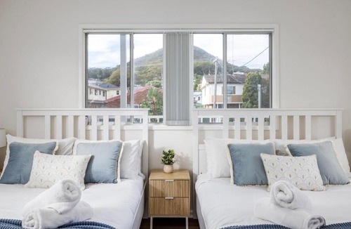 Shoal Bay Apartment | 'Sopra' Shoal Bay