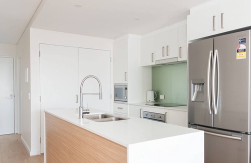 Shoal Bay Apartment | Sought after complex in Shoal Bay