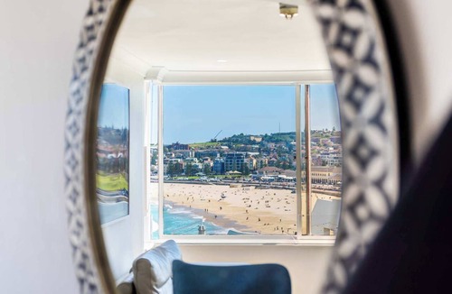 Bondi Beach Apartment | Sound of Waves on Bondi