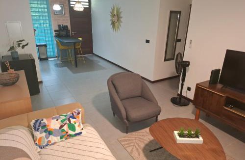 Remire Montjoly Apartment | Sous la Canopée Standing - Grand Appartement Cosy- Cuisine équipée - CLIM- WIFI -Terrasse
