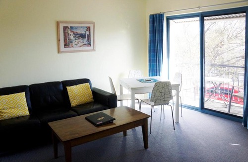 South Fremantle Apartment | South Beach 58